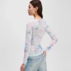 T-SHIRT EN MAILLE À IMPRIMÉ FLORAL T-SHIRT EN MAILLE À IMPRIMÉ FLORAL
