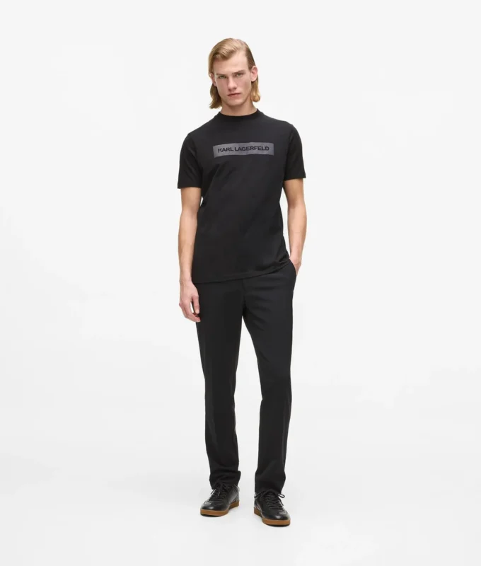 T-shirt en satin avec logo T-shirt en satin avec logo