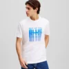 T-SHIRT GRAPHIQUE OUT OF THE BLUE T-SHIRT GRAPHIQUE OUT OF THE BLUE