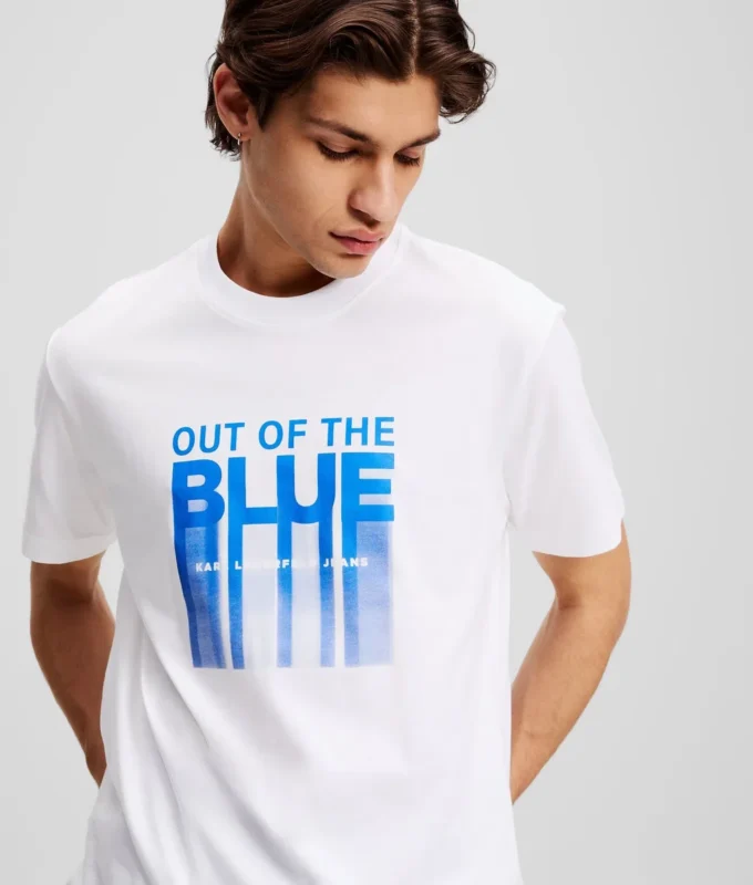 T-SHIRT GRAPHIQUE OUT OF THE BLUE T-SHIRT GRAPHIQUE OUT OF THE BLUE