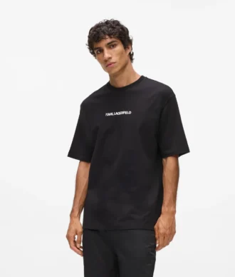 T-shirt Portrait
