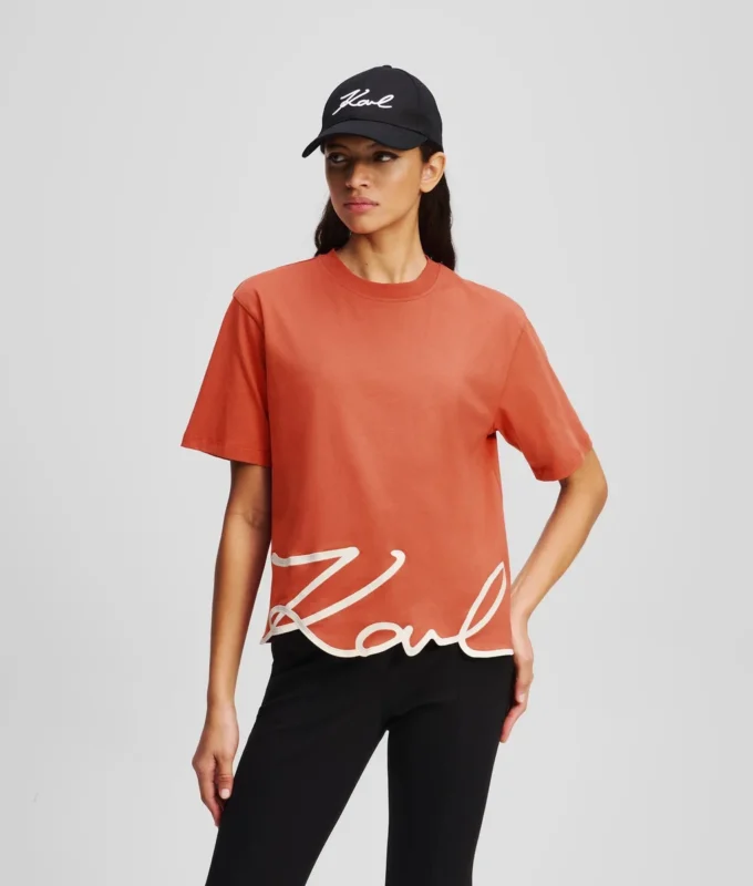 T-SHIRT SIGNATURE HEM T-SHIRT SIGNATURE HEM
