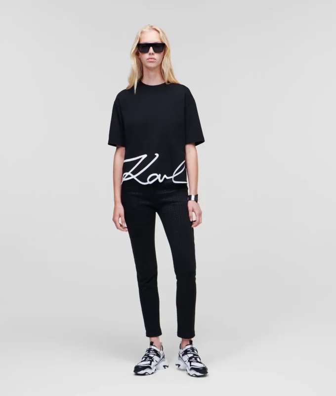 T-SHIRT SIGNATURE HEM T-SHIRT SIGNATURE HEM