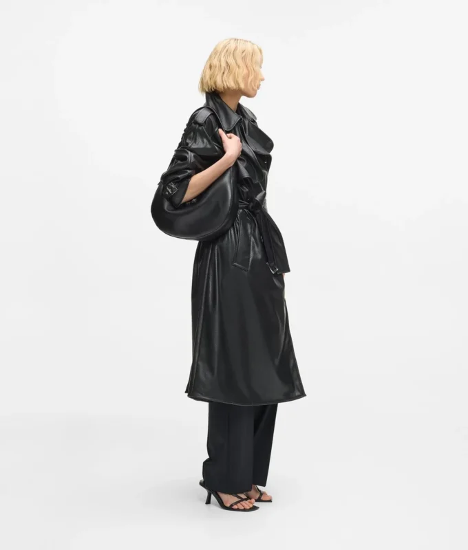 Trench-coat en simili cuir perforé Trench-coat en simili cuir perforé