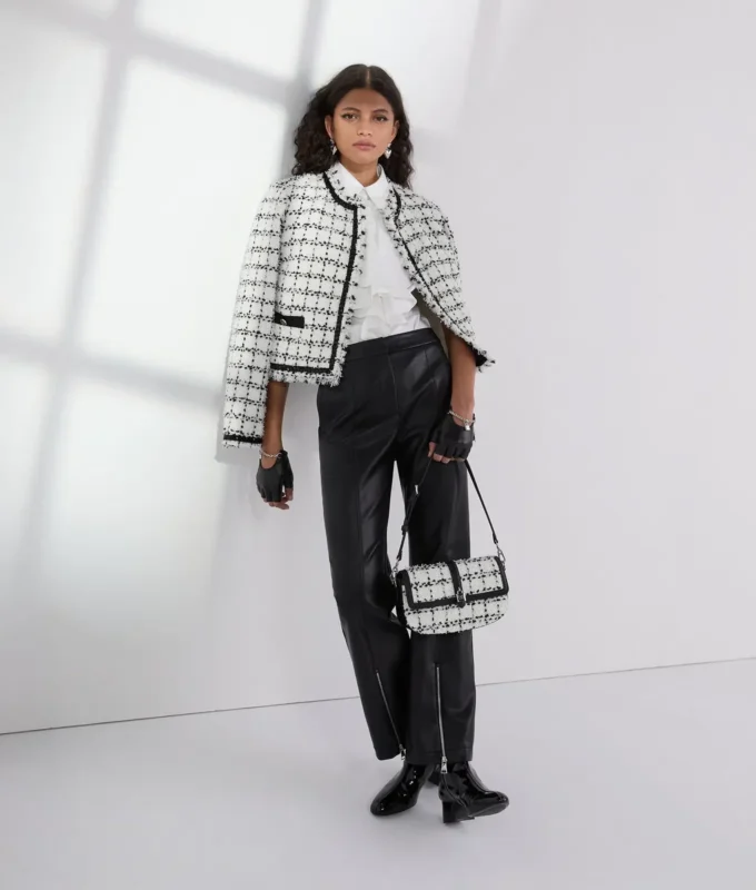 VESTE EN BOUCLÉ VESTE EN BOUCLÉ