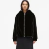 Veste en fausse fourrure Veste en fausse fourrure