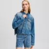 VESTE EN JEAN FRANGÉE DÉCONTRACTÉE VESTE EN JEAN FRANGÉE DÉCONTRACTÉE