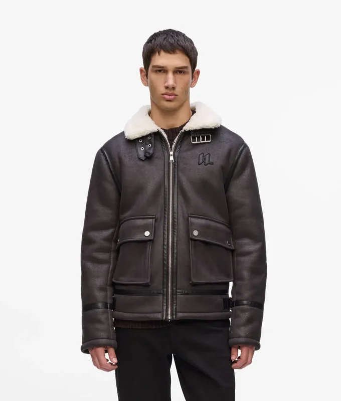 Veste en peau lainée monogrammée Veste en peau lainée monogrammée
